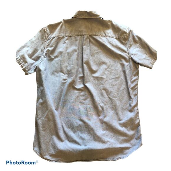 ⚡️ Gap Short Sleeve Buttoned Down Shirt ~ Size XL Tall ⚡️ - Picture 4 of 7